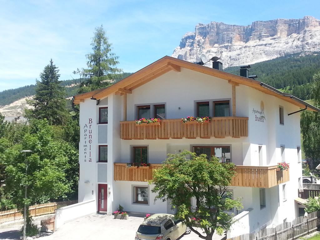 Apartments Brunella La Villa  Extérieur photo
