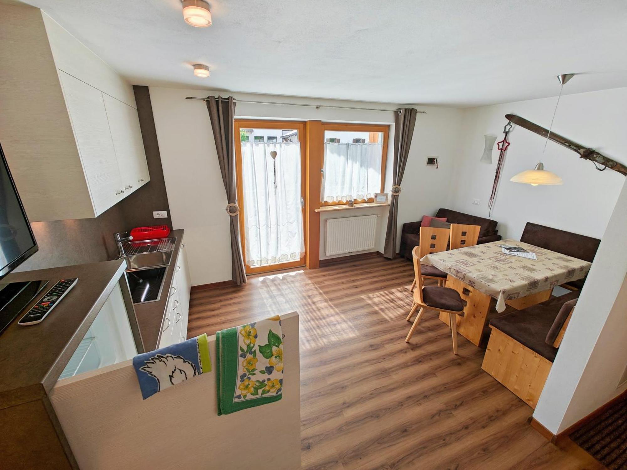 Apartments Brunella La Villa  Extérieur photo