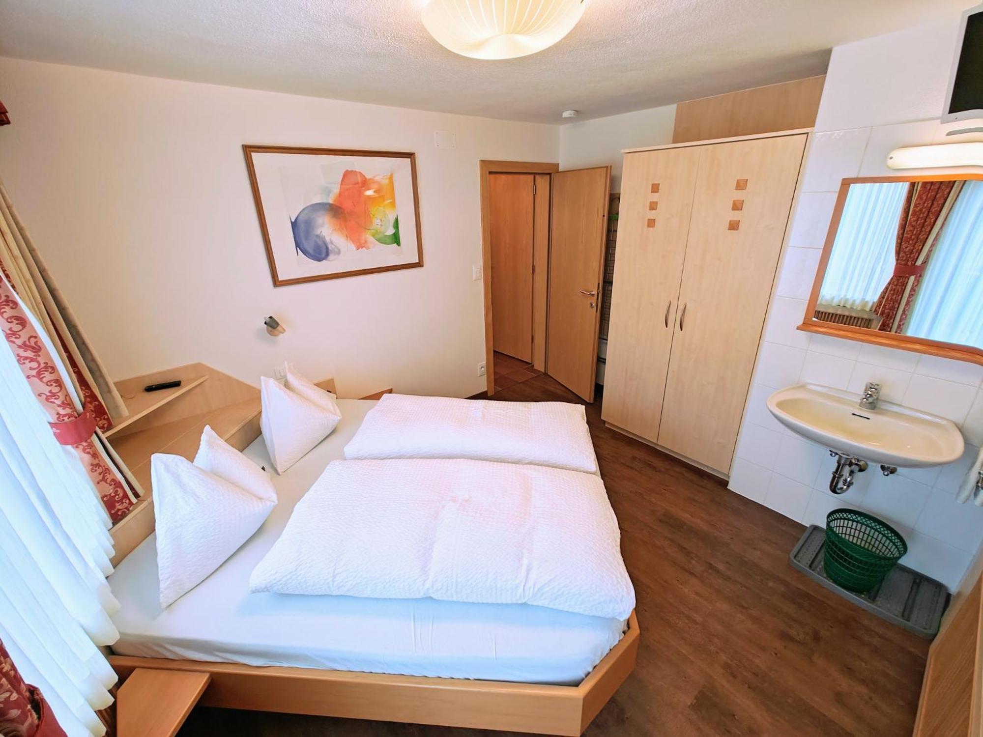 Apartments Brunella La Villa  Chambre photo